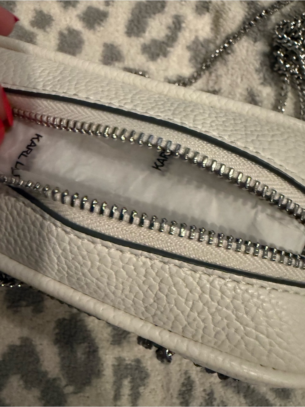 Karl Lagerfeld Faux Pebbled White Leather Embellished Shoulder Crossbody Bag NWT - Picture 7 of 11